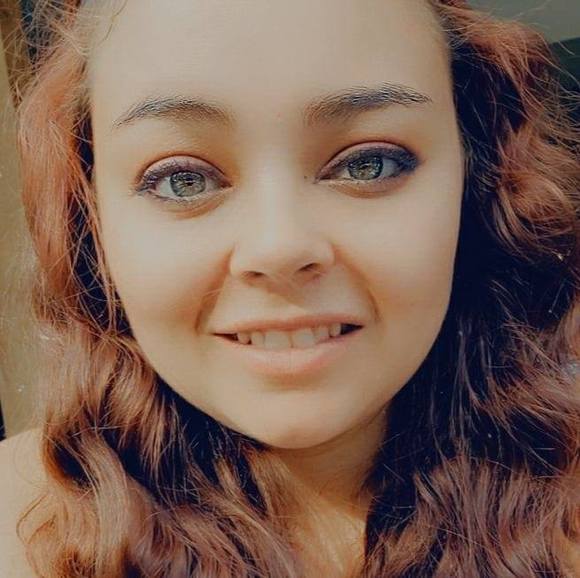 adriannavazquez